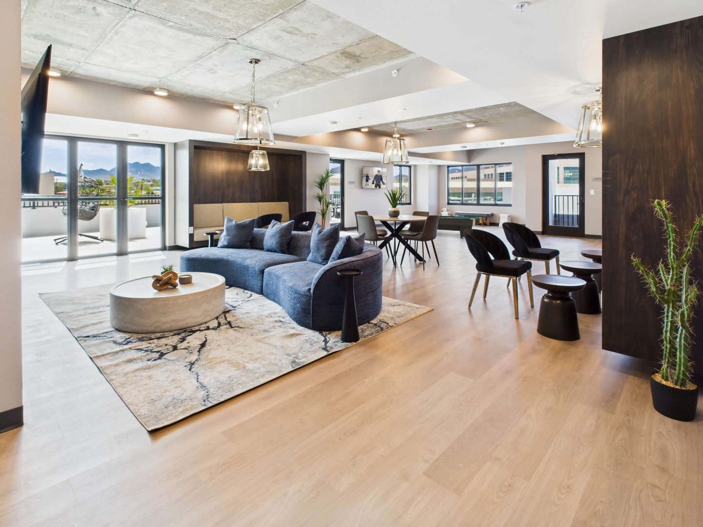 cam05396g0 pr0018 still001