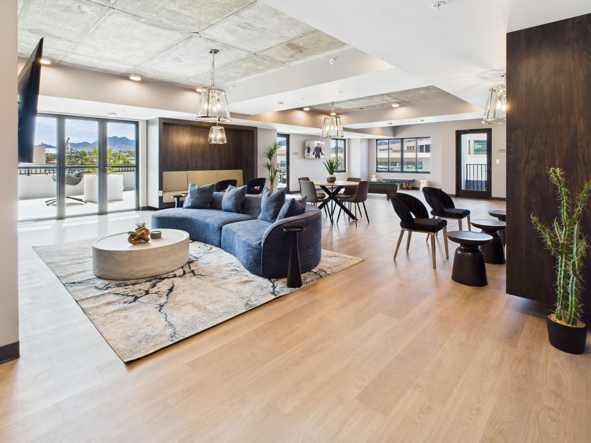 cam05396g0 pr0018 still001