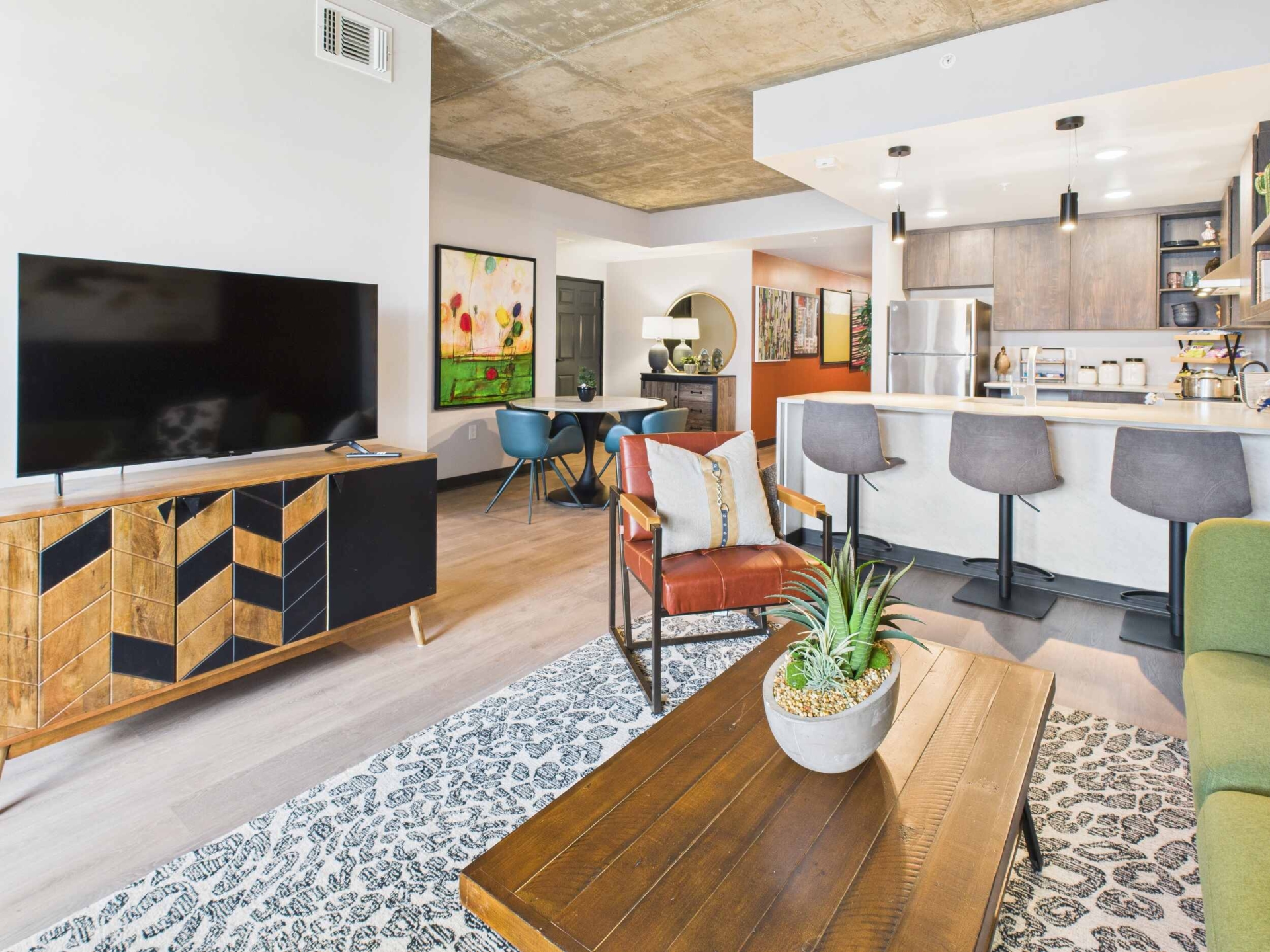 cam05396g0 pr0019 still008