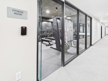 cam05396g0 pr0021 still010