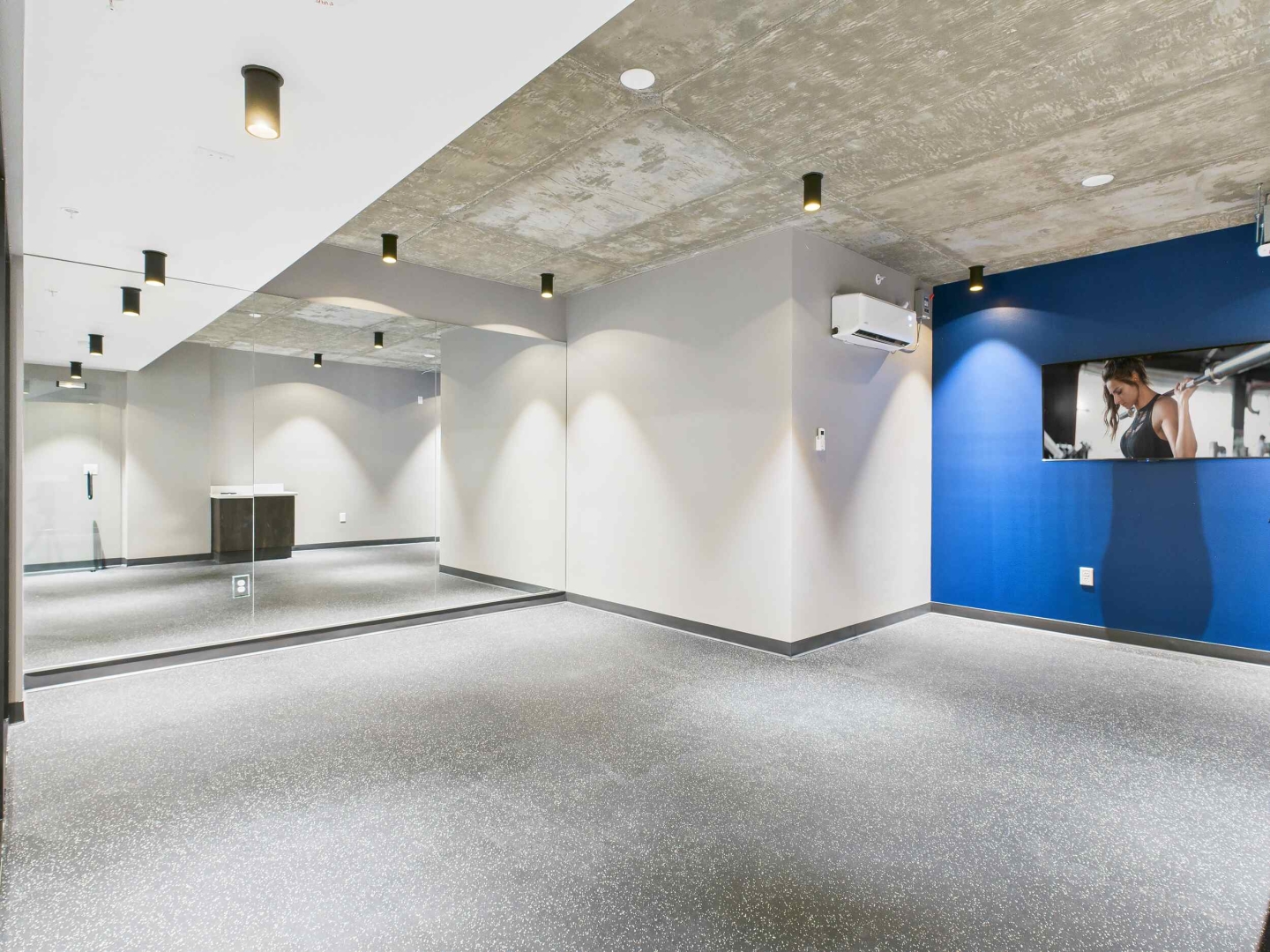 cam05396g0 pr0022 still003