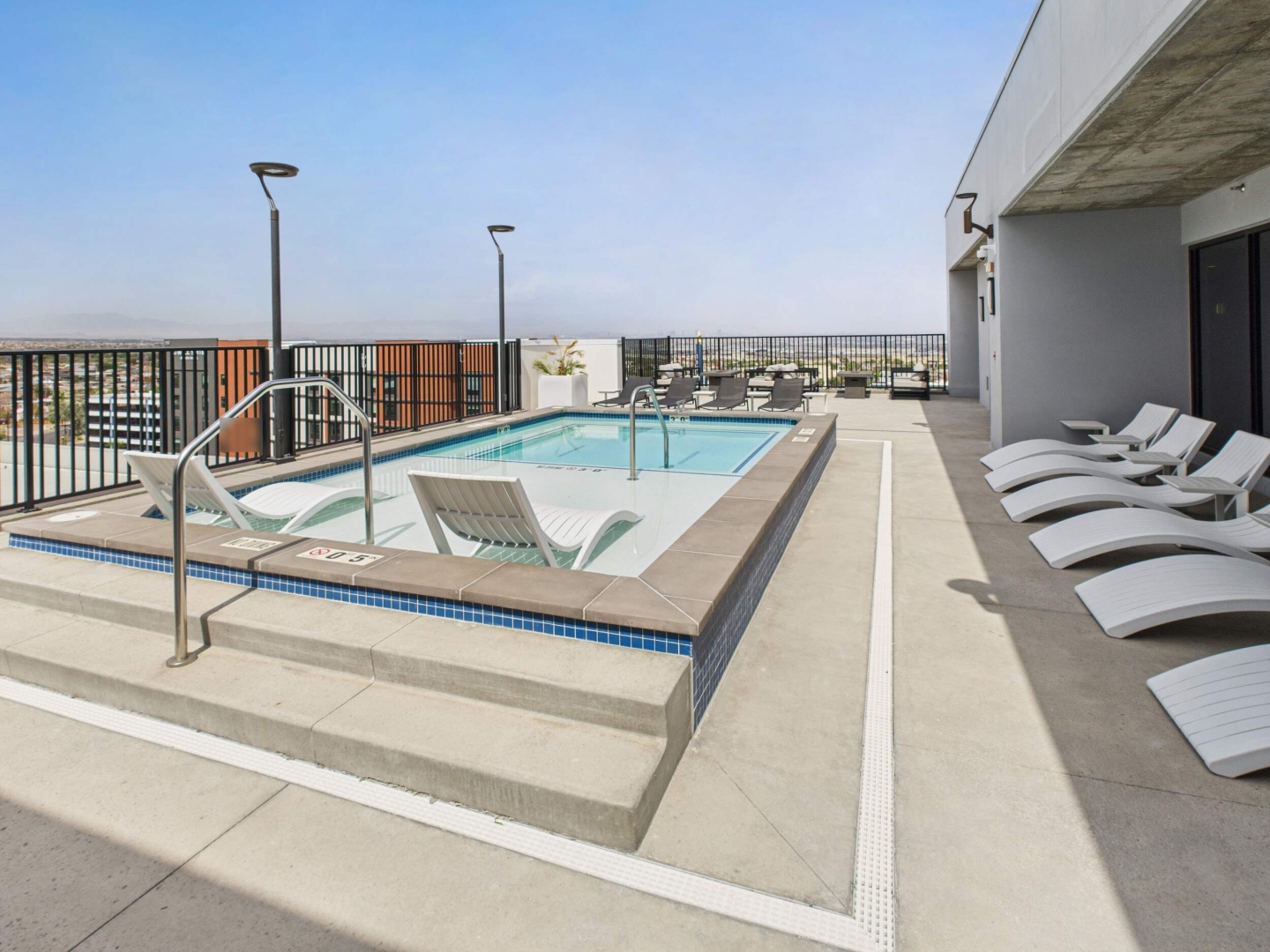 cam05396g0 pr0026 still001