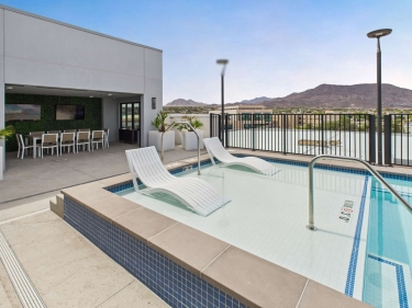 cam05396g0 pr0026 still009